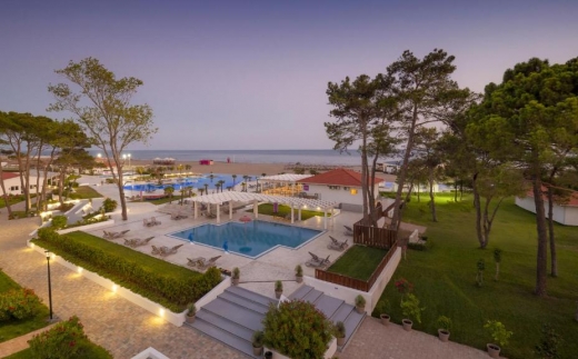 Azul Beach Resort