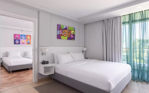 Azul Beach Resort