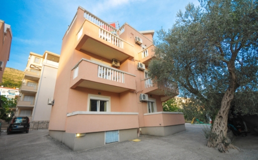 Apartments Medin Orange