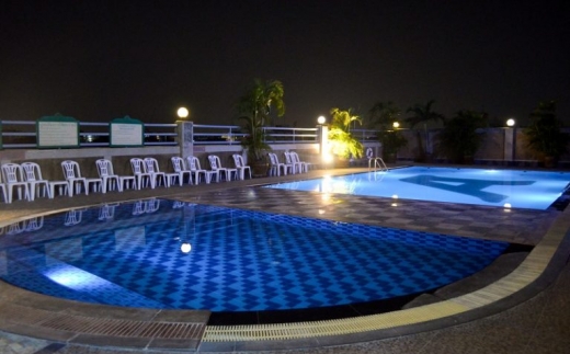 Alexander Hotel