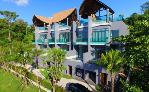 Bukit Pool Villas