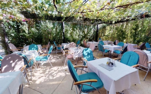 Apart-Hotel Bojana