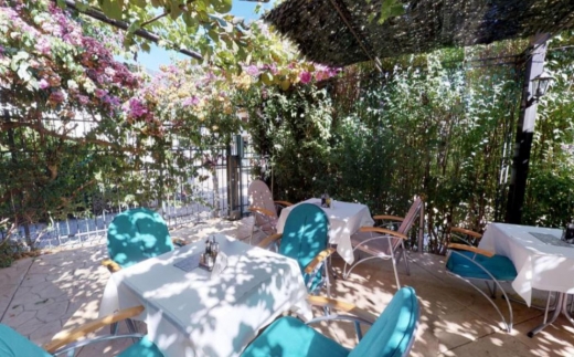 Apart-Hotel Bojana