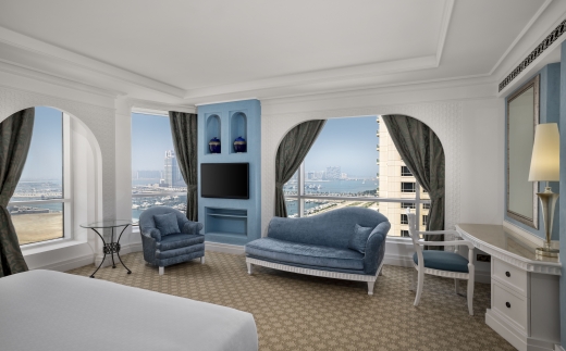 Al Habtoor Grand Resort, Autograph Collection