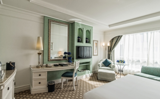 Al Habtoor Grand Resort, Autograph Collection