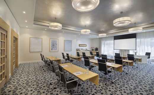 Al Habtoor Grand Resort, Autograph Collection