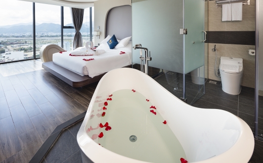 Amber Hotel Nha Trang