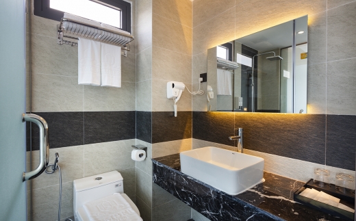 Amber Hotel Nha Trang