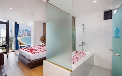 Crown Hotel Nha Trang